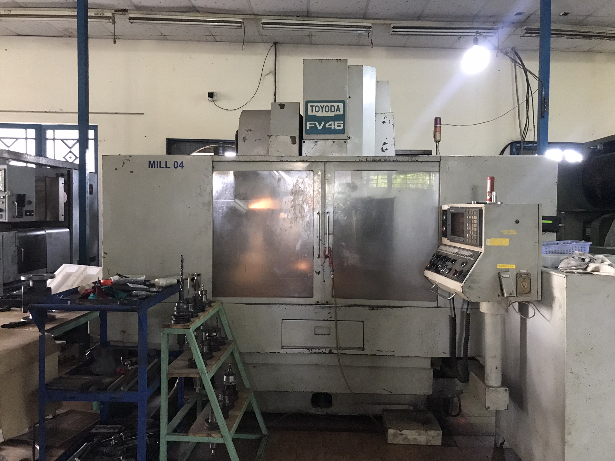 CNC milling machine (3)